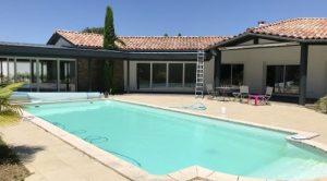 piscine enterree avec terrasse