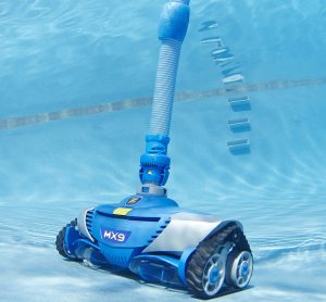 Robot de piscine hydraulique Zodiac pour le nettoyage du fond du bassin