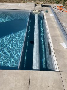 caisse de volet immergé de piscine enterrée Yvelines Piscines Services